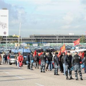 Fiat, o tribunal ordena a contratação de 145 trabalhadores da Fiom em Pomigliano