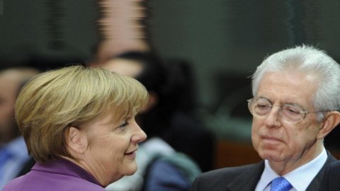 Four-party summit today in Rome: Monti and Hollande pressing Merkel. Piazza Affari starts lower