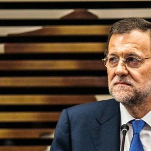 Spanyol, Rajoy: "Dengan tarif ini kami tidak dapat membiayai diri sendiri untuk waktu yang lama"