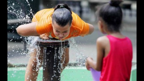 Caldo record: con Caronte un fine settimana di fuoco, domenica 40 gradi