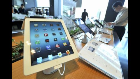 Apple, em outubro, o lançamento do mini-iPad. Espera-se que o preço caia