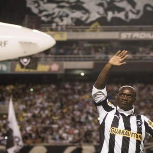 CHAMPIONS - Infinito Seedorf: a sus 36 años firma un contrato de dos años por 7,5 millones de euros con el Botafogo