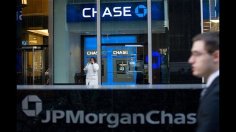 JPMorgan, nel II trimestre utile di 5 miliardi nonostante la perdita derivante dal trading