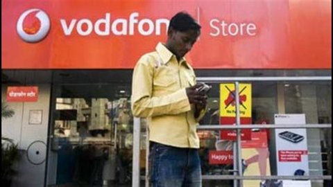 Vodafone, penurunan tajam dalam pendapatan