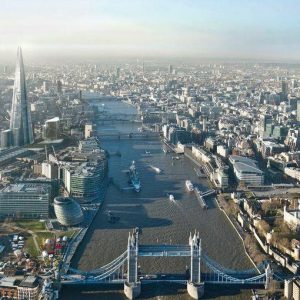 Olimpiade dan dibuat di Italia: gedung pencakar langit tertinggi di Eropa, dirancang oleh Renzo Piano, diresmikan di London