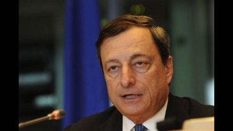 Draghi: ECB euroyu korumak için ne gerekiyorsa yapmaya hazır. Ve inan bana bu yeterli olacak”