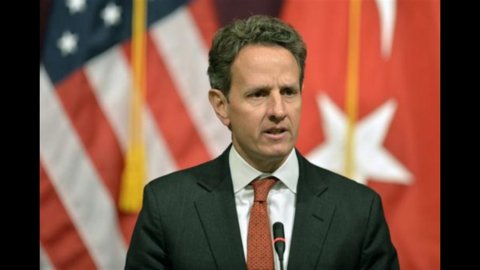 Libor: Lloyds "suçlu" bankalar listesinde; Geithner Kongre'de kendini savunmak için mücadele ediyor