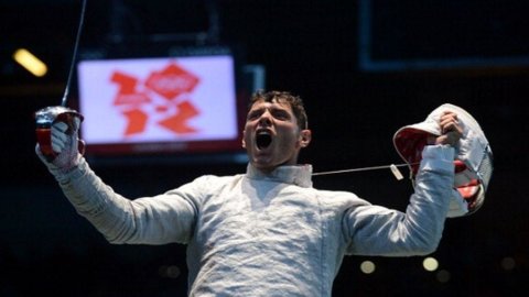 Olympia 2012 in London, eine weitere Fechtmedaille: Der Säbel von Montano und seinen Gefährten ist Bronze