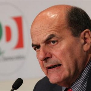 Bersani, jika Anda memenangkan pemilihan dan pergi ke Palazzo Chigi, berikan Perbendaharaan kepada Monti