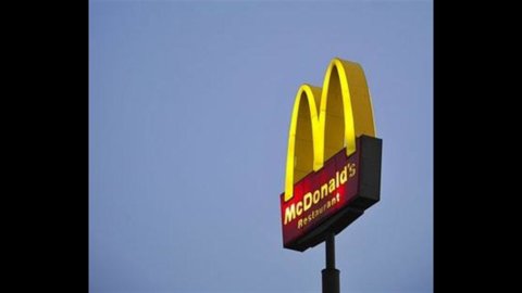 Crimea, McDonald’s chiude i fast food