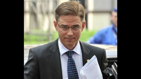 Porta-voz da UE Katainen: "Sem risco da Troika para a Itália"