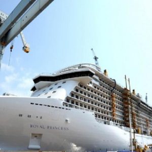 Fincantieri: varata Royal Princess, la nave più grande mai costruita in Italia