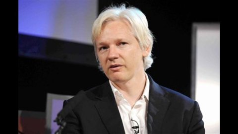 Wikileaks, the paradoxical link between Assange and Ecuador