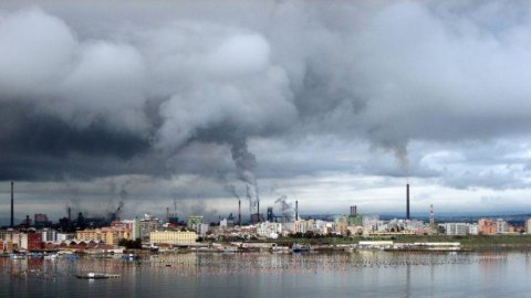 Ilva Taranto, ArcelorMittal può andarsene entro il 2020