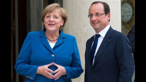 Yunani, Troika memutuskan antara Merkel dan Hollande