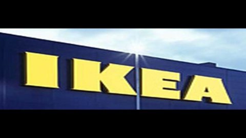 Ikea'nın kurucusu Ingvar Kamprad'ın veda sesleri. Dümeni çocuklarına bırakacaktı