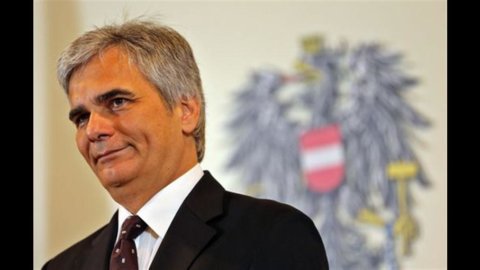 Greece, hand extended by Austria: "Let's give Athens more time, even three years"