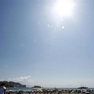 Meteo: da oggi fino a giovedì torna il caldo. Poi nuove perturbazioni in arrivo