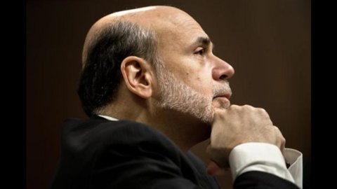 Keterbukaan Bernanke yang hati-hati terhadap rangsangan baru memberikan dorongan ke bursa saham dan Milan naik lebih dari 2%