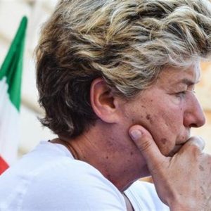 Cgil, Camusso: “Tagliare tasse su tredicesime con soldi evasione”