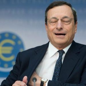 Merkel, Schaeuble, Barroso, Van Rompuy: ইউরোপ প্রচার করে Draghi