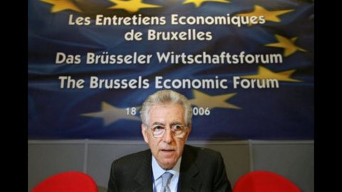 Monti : "Nous avons évité l'effondrement"