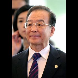 Cina: Wen, Cina centrerà target di crescita pil di 7,5% nel 2012