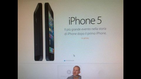 Apple, mempresentasikan iPhone 5: di Italia keluar pada 28 September