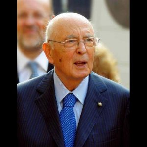 Napolitano, Berlusconi'ye yanıt verdi: Mali sözleşmeden taviz yok