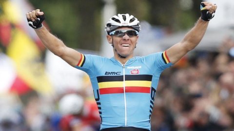 骑自行车，菲利普·吉尔伯特是法肯堡的世界冠军。 这让尼巴利很失望