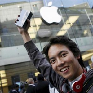 デマ iPhone5、イタリアでは Apple が海外より最大 70 ユーロ高い価格を適用