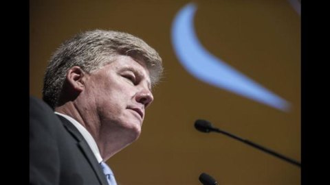 Nike: utili giù nel primo trimestre fiscale, per colpa della Cina