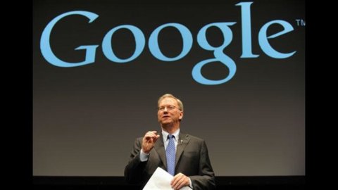 Wall Street: Google overtakes Microsoft but Apple remains number one