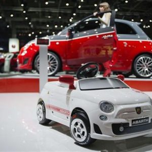 Fiat e Moody's cortam rating e título já está caindo