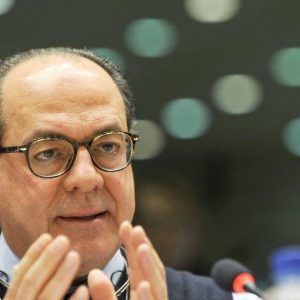 Agricoltura, l’Europarlamento approva la Pac: intervista a Paolo De Castro e Giovanni La Via