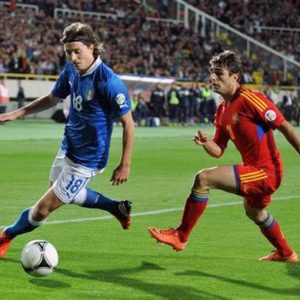 Italia mengalahkan Armenia dan memimpin