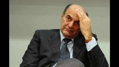 Lombardia, fine corsa per Formigoni. Veltroni: “Non mi ricandido al Parlamento”