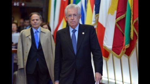 Anche Monti contro la Merkel: “No al supercommissario”. Compromesso su unione bancaria
