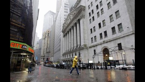 Badai Sandy menutup bursa saham