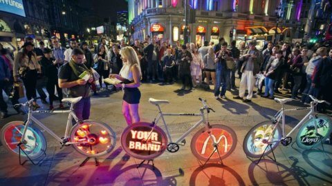 Londres, le vélo est la nouvelle frontière de la communication