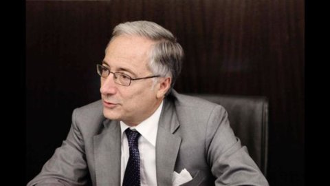 Pubblica amministrazione, Patroni Griffi: “Gli esuberi tra gli impiegati sono 4.028”