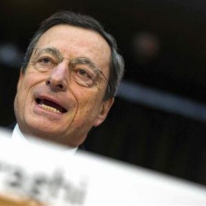 Draghi bei Bocconi (mit Monti): Die Konsolidierung muss auf dem Rückgang der laufenden Ausgaben basieren