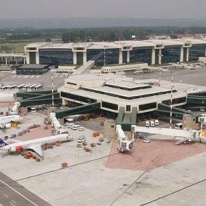 Aeroporturi: F2i alege ca parteneri Ardian și Credit Agricole