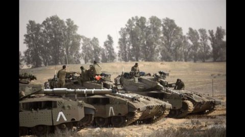 Israele-Hamas, nessuna tregua: continuano raid e bombardamenti