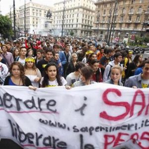 Scuole occupate, riforme mancate e conformismo a gogò