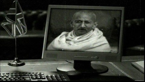 Telecom Italia: el comercial "Gandhi" gana el premio "Best ever forever"
