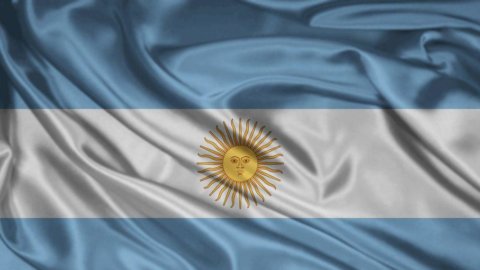 Argentina, pesadilla de default: colapso bursátil y cambiario, tasas al 74%