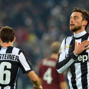 KEJUARAAN - Juve memenangkan derby dengan juara muda: 3-0 melawan Toro