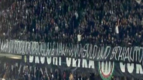 DERBY DELLA MOLE – Dieses berüchtigte Banner hat Toro-Fans mehr geschadet als die Niederlage