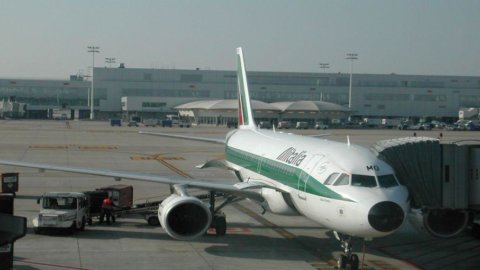 Alitalia: Air France sempre in bilico